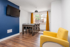 Comfy 3BR Home - Pool Table - Games - Sleeps 8